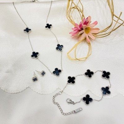 Gümüş Kaplama Yonca Gümüş Siyah Set