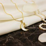 Sedefli Ay Yıldız Kolye