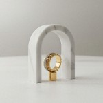 Pave Zirvesi Yüzük