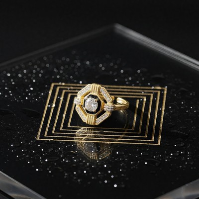 Art Deco Kraliçesi Yüzük