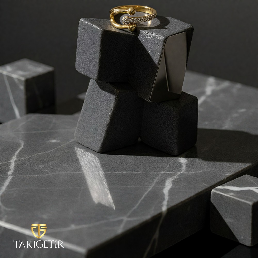 Uğurlu At Nalı Yüzük