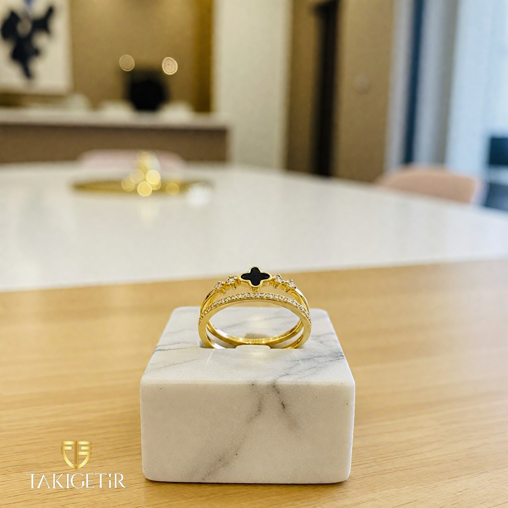 Oniks Şans Sarmalı Yüzük