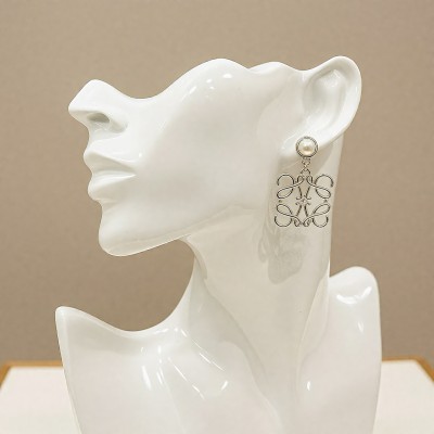 İkonik Monogram Küpe