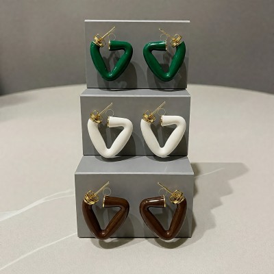 Renkli Delta Hacimli Küpe