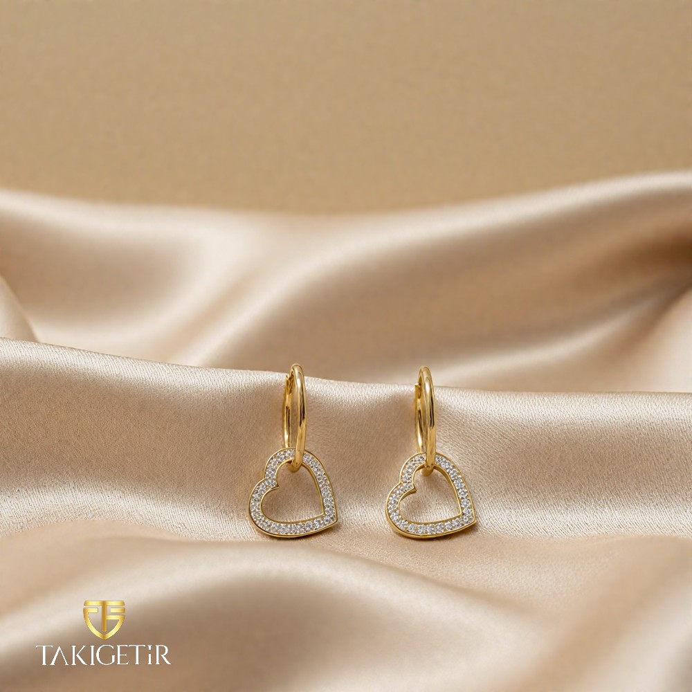 Zirkon Çerçeveli Kalp Küpe