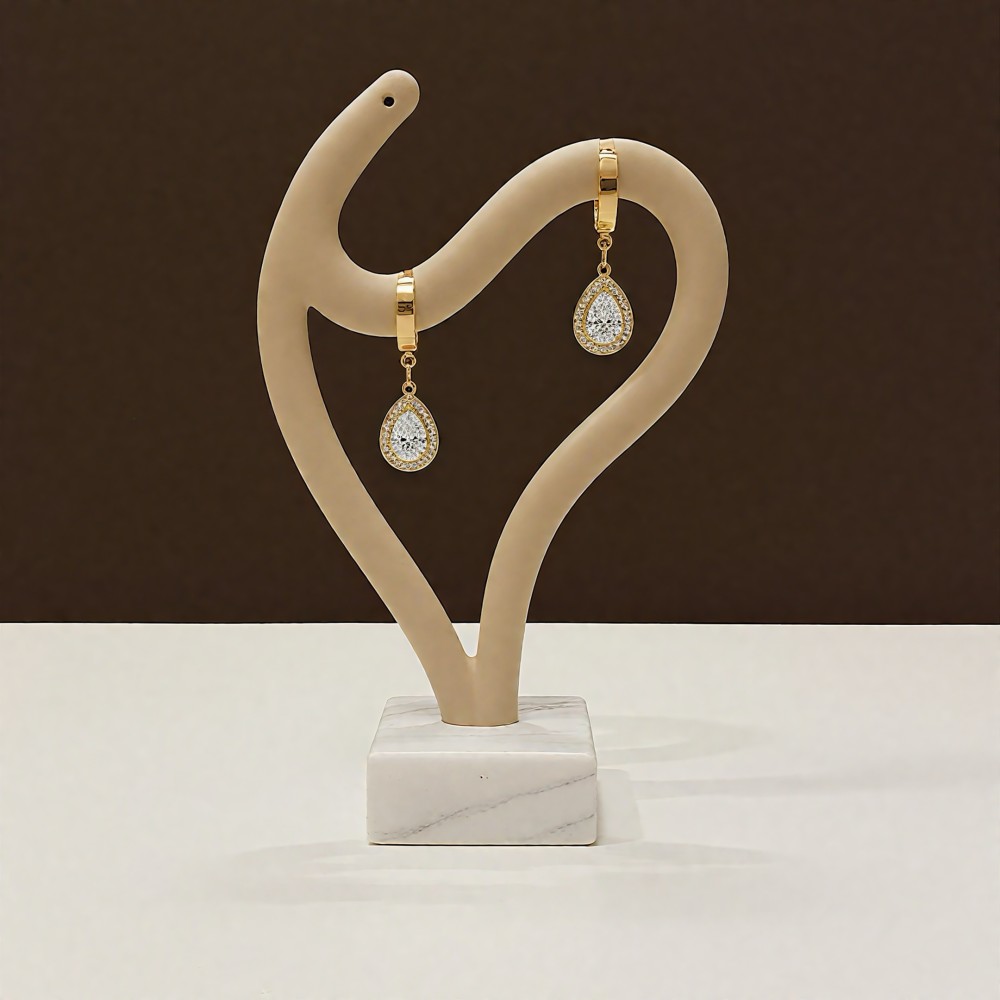 Gözyaşı Damlası Küpe